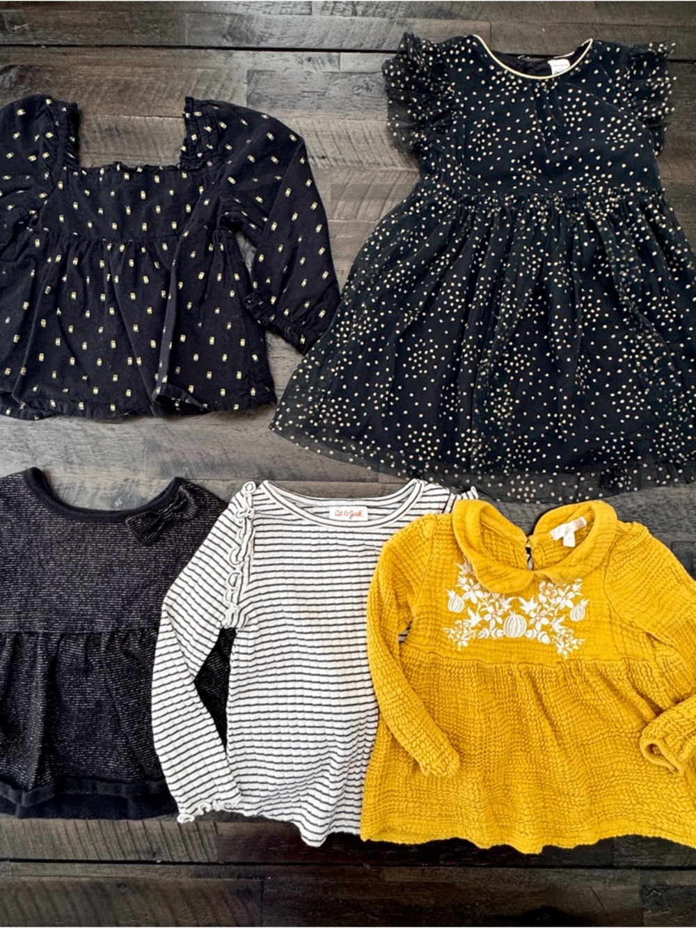 2T/24m Toddler Girl Bundle Lot - Black and Gold - Mixed Brands